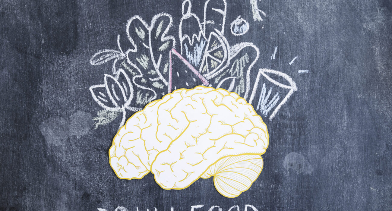 foods-drawn-with-chalk-paper-cutout-brain-chalkboard